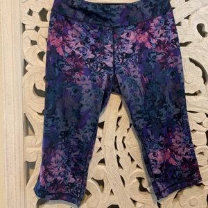 Danskin Workout Capris XL